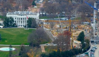 Work continues on the construction of the ballroom at the White House, Tuesday, Dec., 9, 2025, in Washington, where the East Wing once stood. (AP Photo/Pablo Martinez Monsivais)