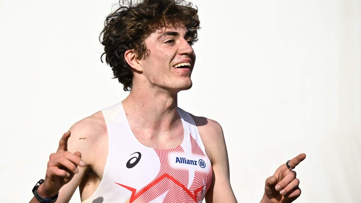Na een thriller! Willem Renders pakt goud op EK veldlopen U20, België wint ook landenklassement