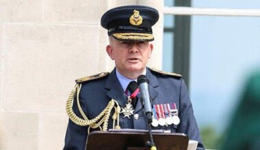 Chief of Defence Staff says Russia wants to attack a Nato country