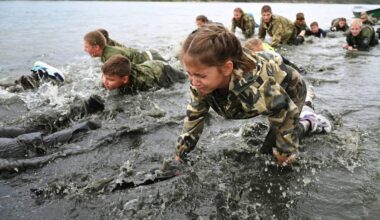 Umerziehung in Militärlagern: Russland verschleppt ukrainische Kinder wohl nach Nordkorea