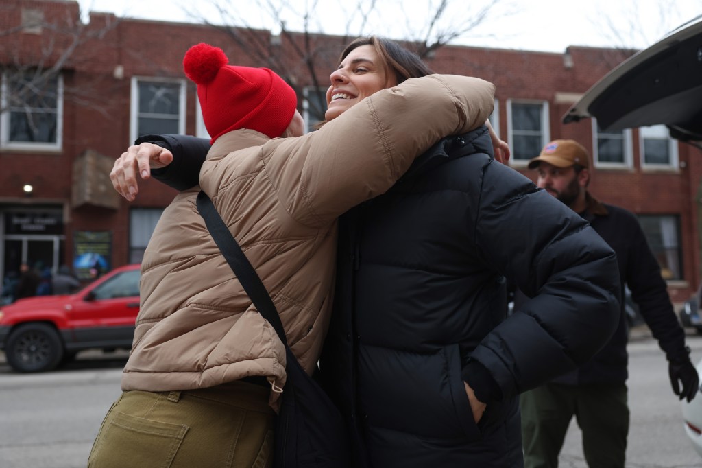 Volunteers bringing holiday 'Bliss' to needy immigrant families