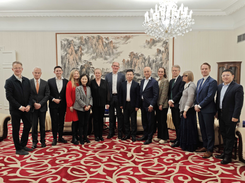 Chinese Embassy in Sweden meets with Sweden-China Trade Council