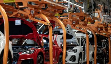 Long-fingering the switch to EVs is potentially disastrous for EU car manufacturers – The Irish Times