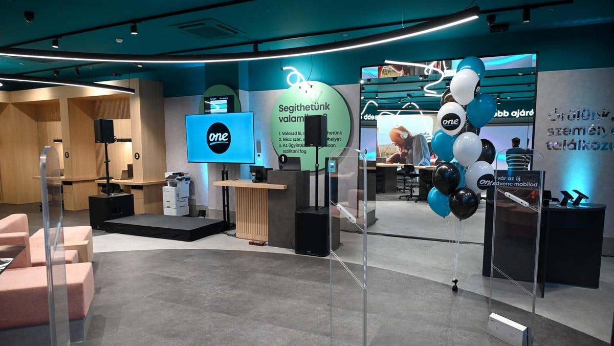 One Magyarország, ajándék, ügyfél