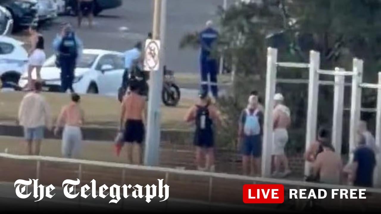 Mass Shooting in Sydney Australia: shooting at Bondi Beach Hanukkah party