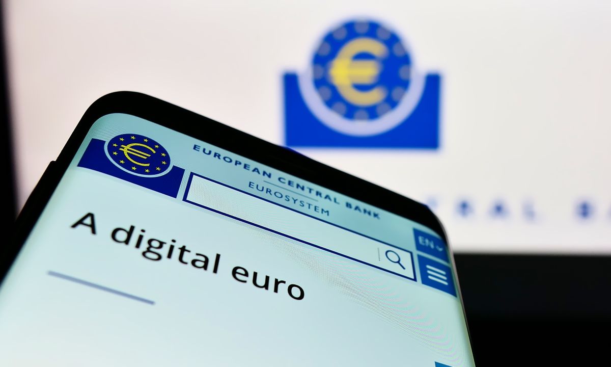 EU Council Backs Online and Offline Digital Euros