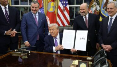 Trump Gives Big Tech Friends an Early Christmas Gift With Order Against State AI Regulations