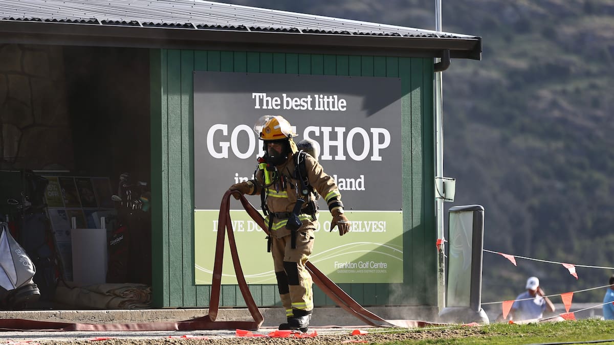 Frankton Golf Centre clubhouse in Queenstown gutted as crews battle major fire