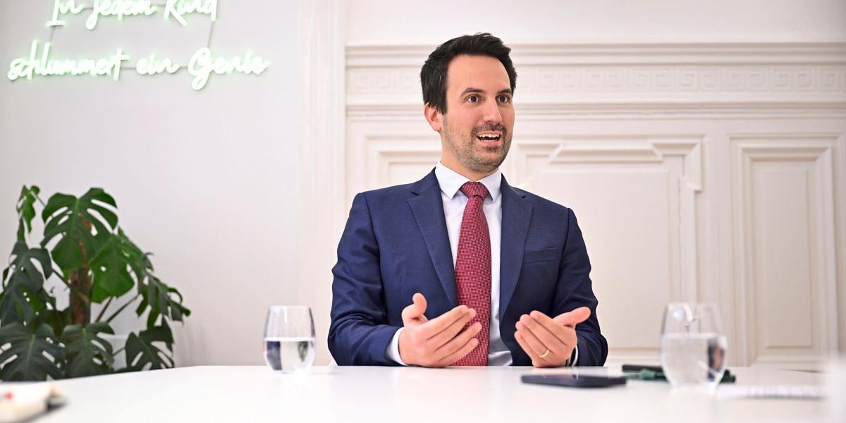 Wiederkehr: "Biologie, Chemie und Physik könnte man gemeinsam in einem Fach unterrichten"