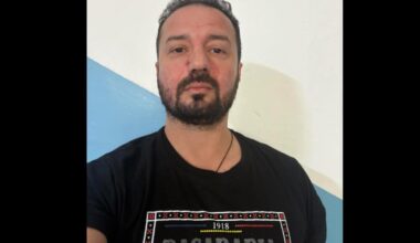 Bărbatul care i-a strigat lui Călin Georgescu „marș la Moscova” a depus plângere după ce ar fi fost bătut de susținătorii acestuia