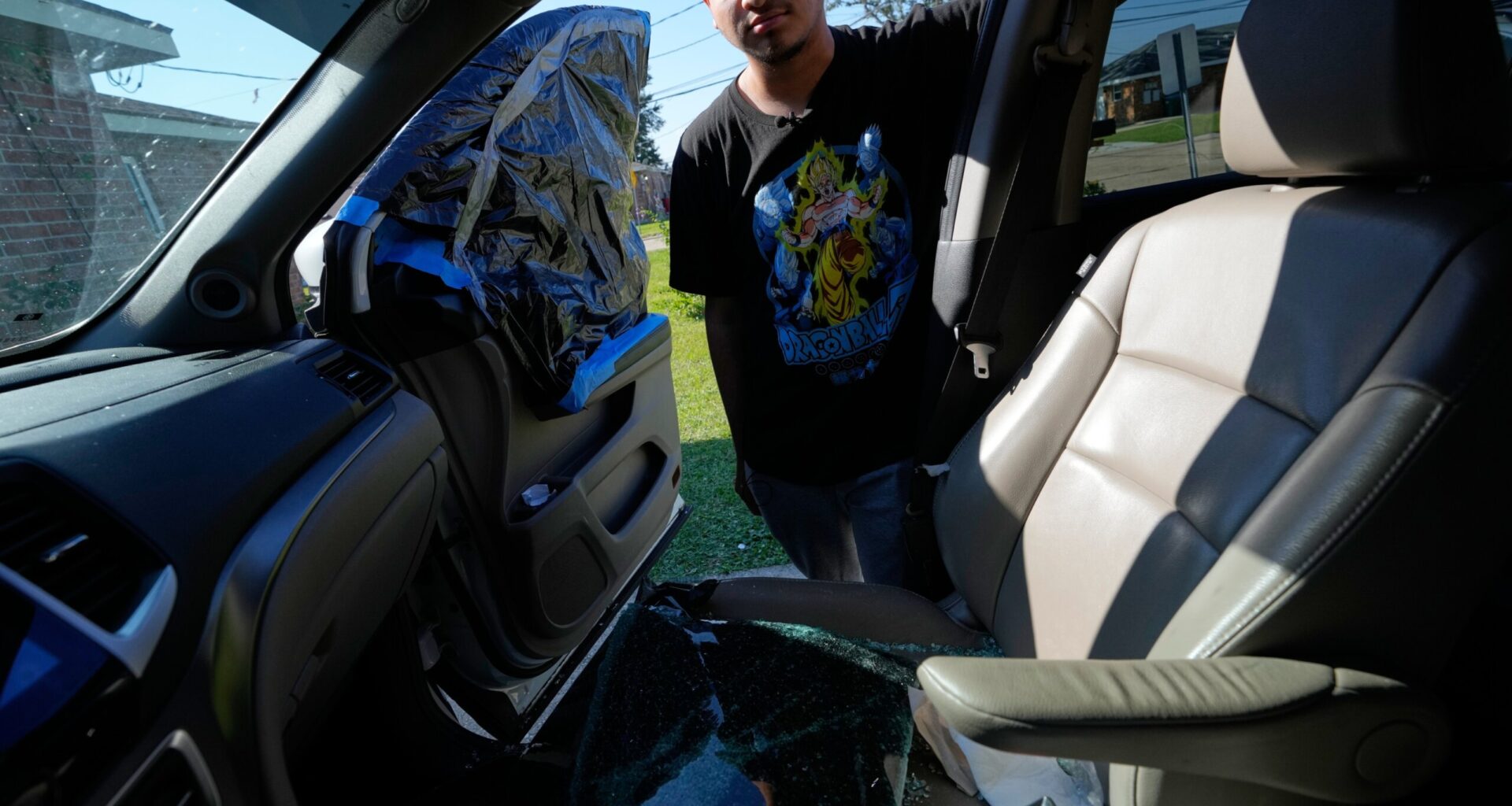 Immigration crackdown leaves teens to care for siblings after parents get detained