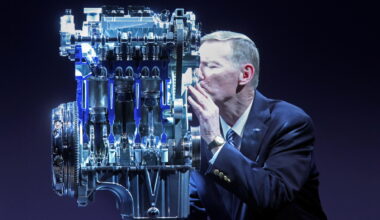  Samochody spalinowe wracają do łask