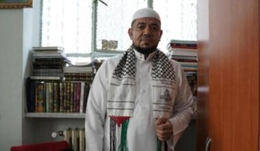 La Corte di Appello libera l'imam Mohamed Shahin. Il Viminale valuta ricorso. Meloni contro i giudici: «Così come si garantisce la sicurezza?»