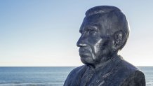 Charles Shay Indian Memorial overlooking Omaha Beach, Saint-Laurent-sur-Mer, Calvados, Normandy, France. (Photo by: Arterra/Philippe Clement/Universal Images Group via Getty Images)