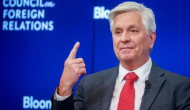 New Jobs Data Fails to Resolve Federal Reserve's Ongoing Rate Cut Debate