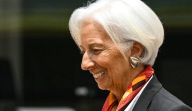 ECB keeps rates unchanged as prospects brighten – POLITICO