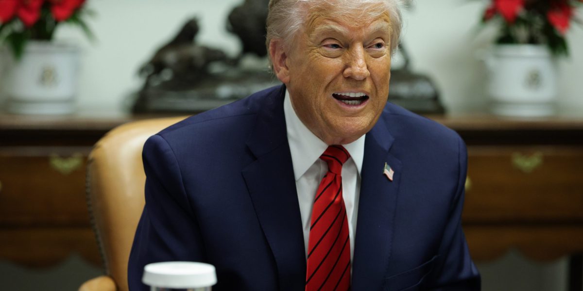 A U.S. oil blockade on Venezuela could ‘devastate’ its economy and further pressure Maduro