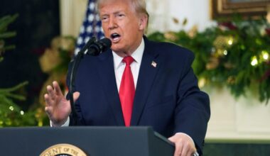 Down Arrow Button Icon