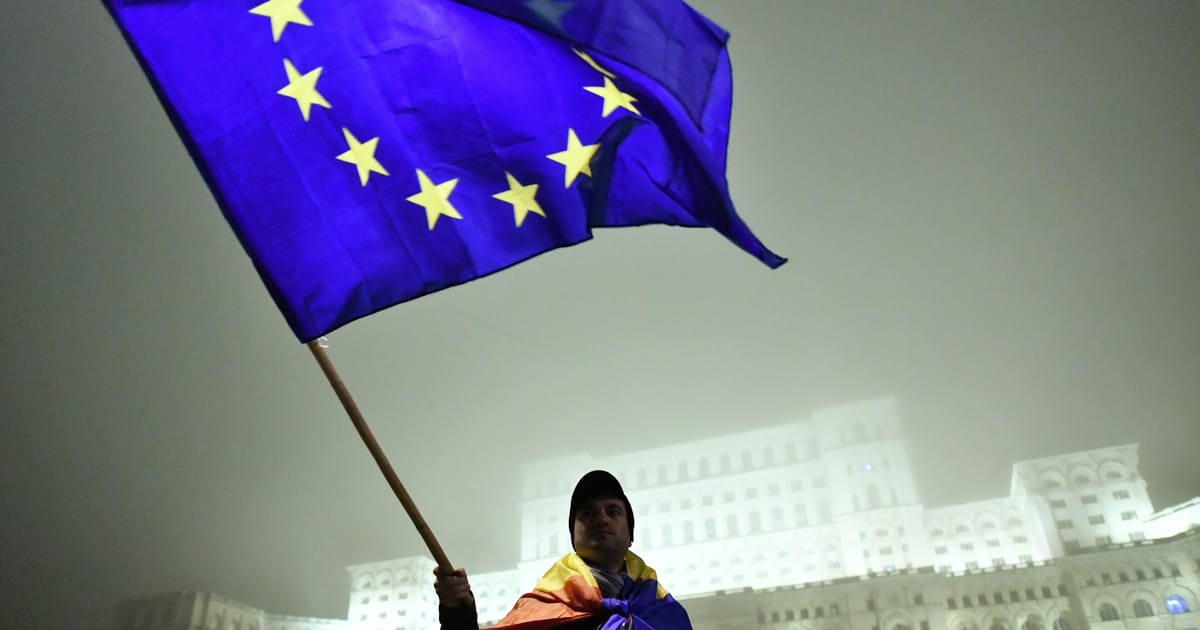 EU agrees bare-bones anti-corruption law – POLITICO