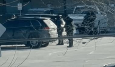 ICE agents in Minnesota are violating state law by switching license plates