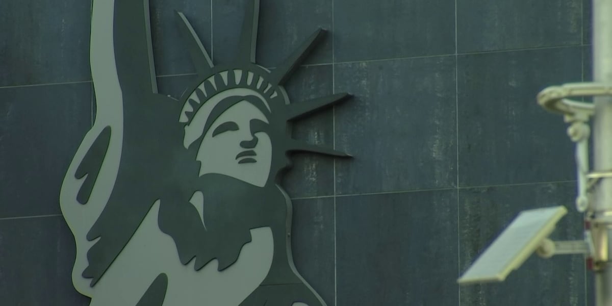 Asylees in Arizona face uncertainty amid Trump’s pause on asylum decisions