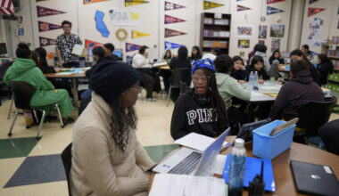 Report calls for overhauling how California runs its schools