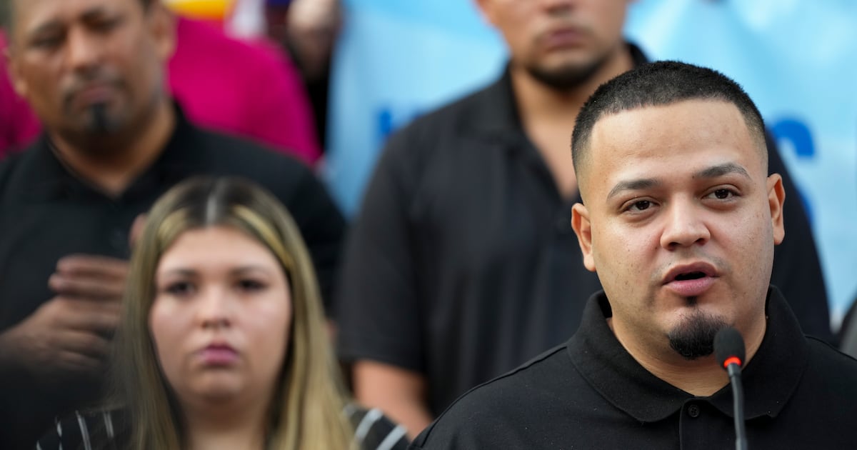 US judge orders Kilmar Abrego released from immigration detention – The Irish Times