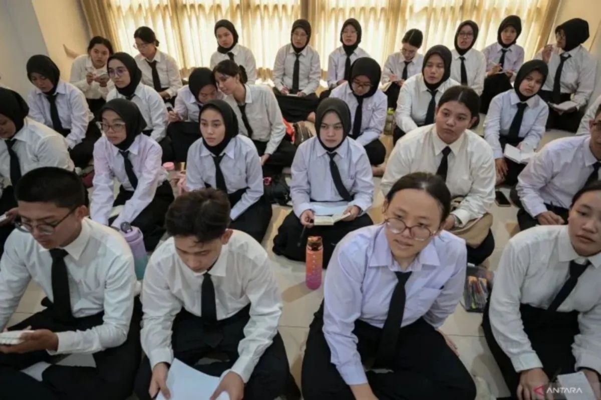 Gov't garner input from partners to improve migrant workers policies