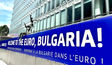Ursula von der Leyen and Christine Lagarde congratulated Bulgaria on its accession to the euro area