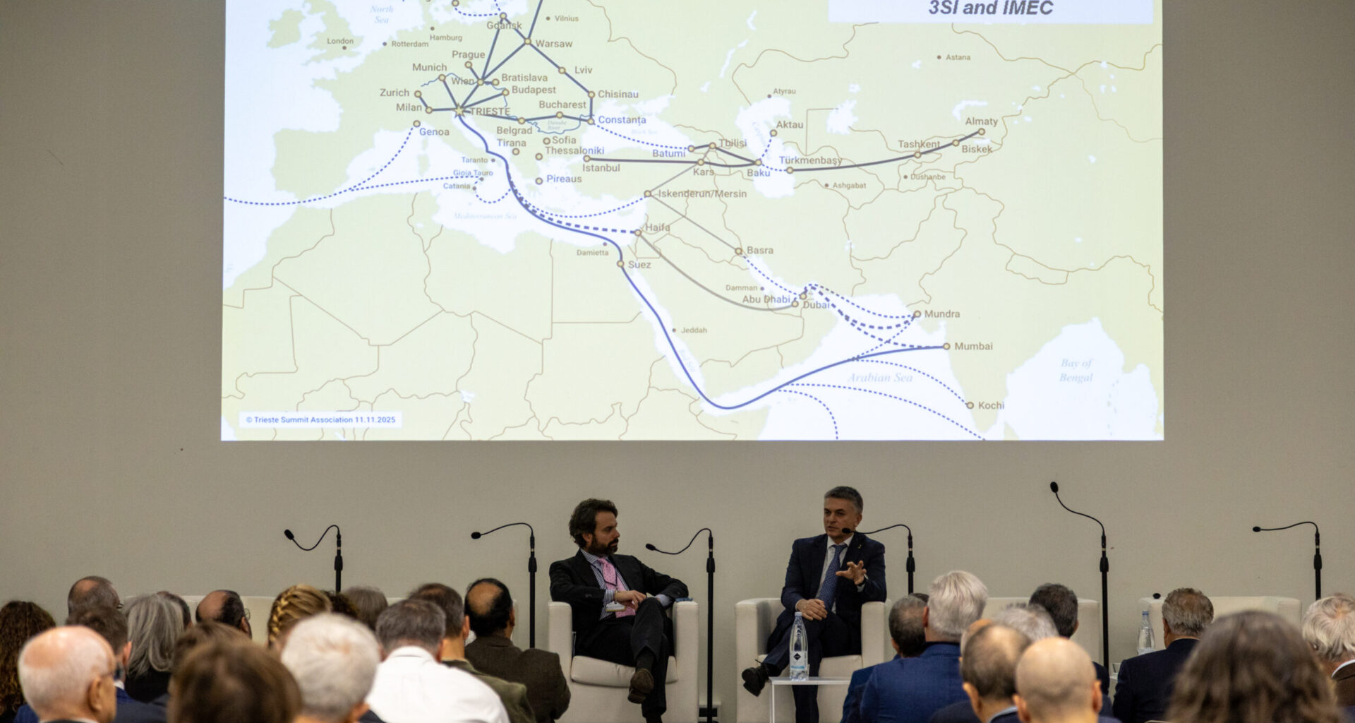 Trieste polo di un’Italia al centro del Mediterraneo. Parla Rixi