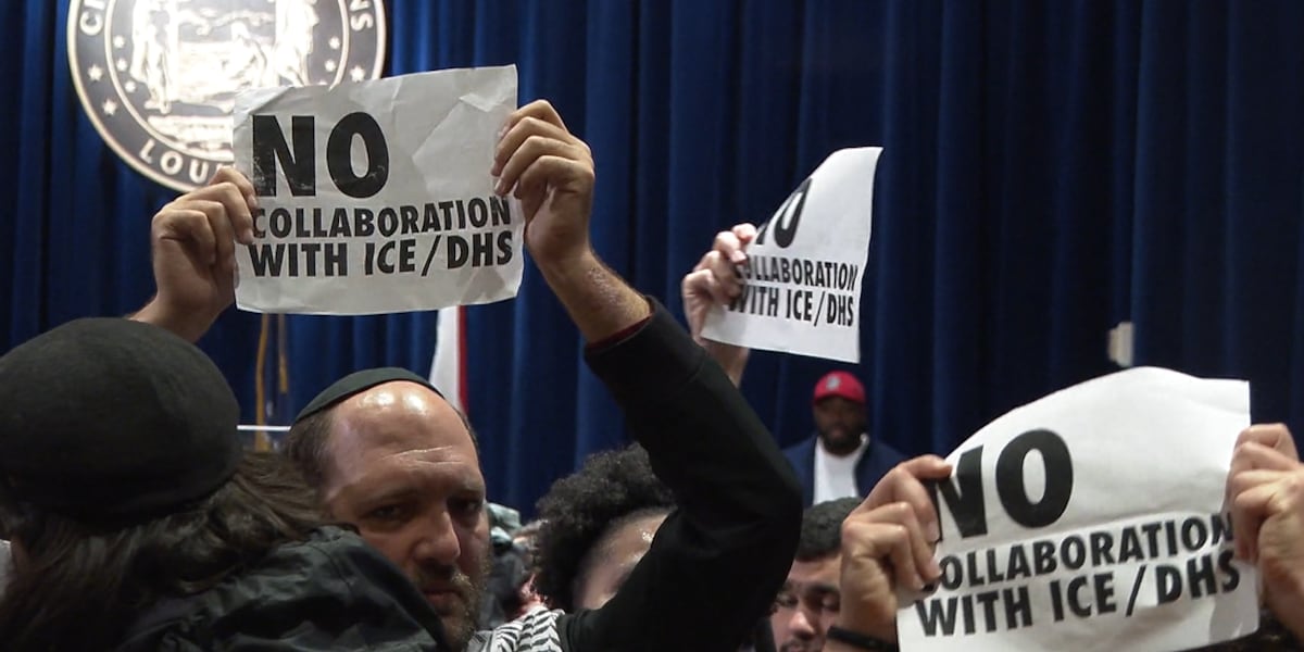 New Orleans protesters demand ICE-free zones amid federal immigration operation