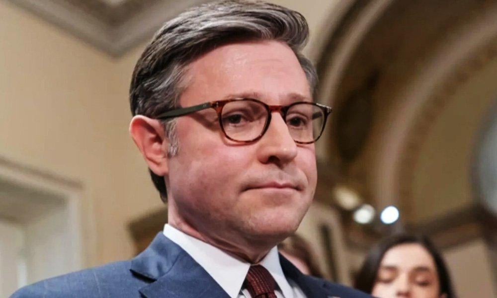 ‘This is Idiotic’: Mike Johnson Blocks ObamaCare Subsidy Vote, Angering Vulnerable Republicans