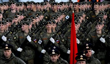 Putin is building a larger, stronger army. Peace in Ukraine will only help him