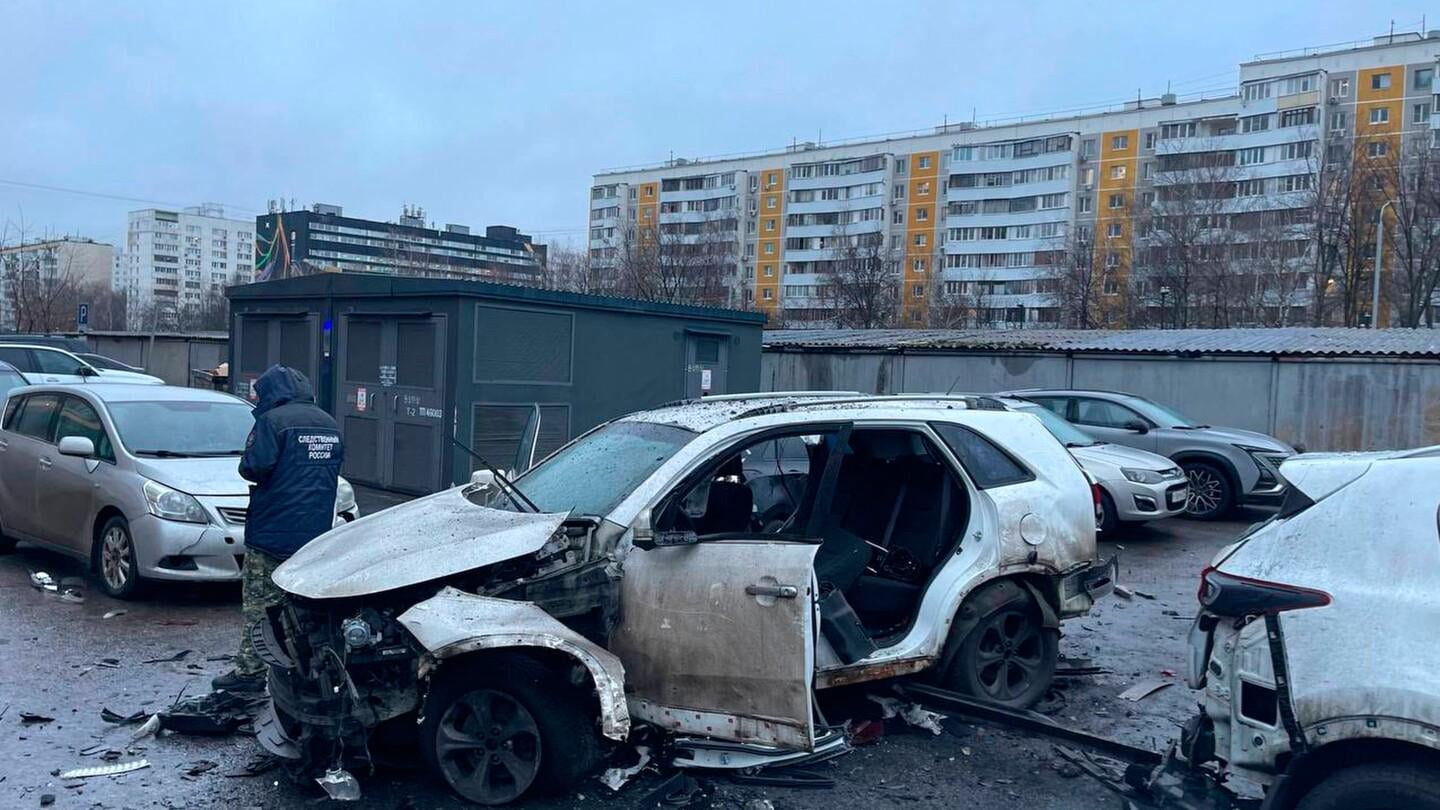 Russian general killed by bomb under his car in Moscow