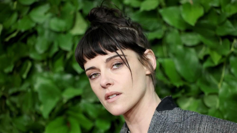 Kristen Stewart Says Acting Is ‘Unmasculine’ and Asks: ‘Have You Ever Heard of a Female Actor That Was Method?’