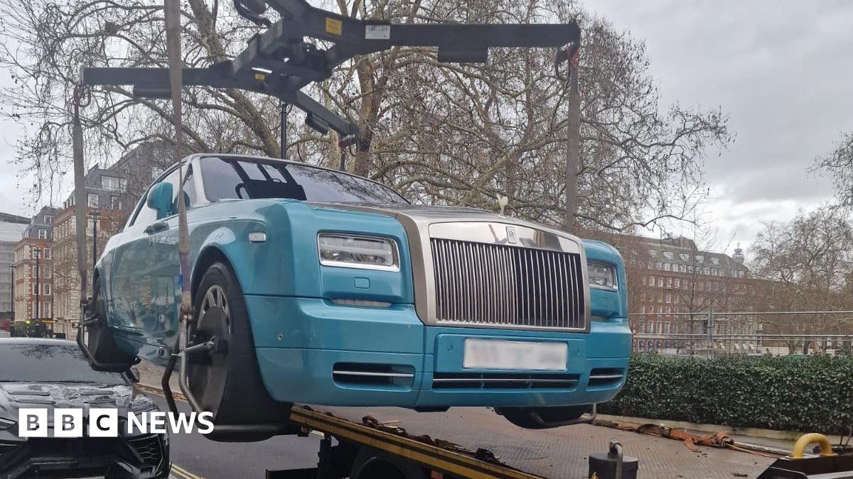 Supercars removed from outside Mayfair hotel after complaints