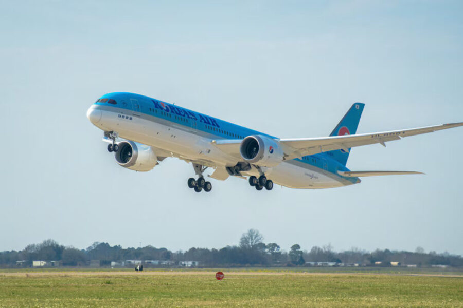 Korean Air Drives Unprecedented Surge in South Korea-China Air Travel with Record-Breaking Passenger Growth and Government Initiatives Fueling Tourism Industry Expansion