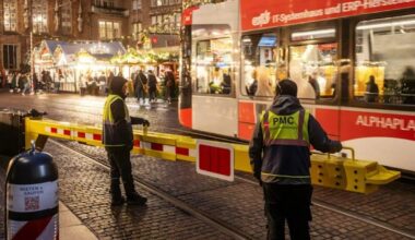 Un român a bătut două tinere care se sărutau într-un tramvai din Bremen. Una dintre victime a leșinat