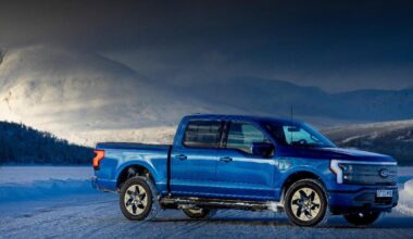 Ford taglia 20 mld di investimento dell'elettrico...