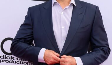 Mark Cuban Called Meme Coins 'Musical Chairs' A Year Ago: As 2025 Ends, The Floor's Dropped From Under Most—Including His Favorite, Dogecoin