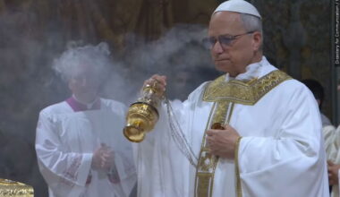 WATCH: Pope Leo Celebrates First Christmas Mass as Pontiff