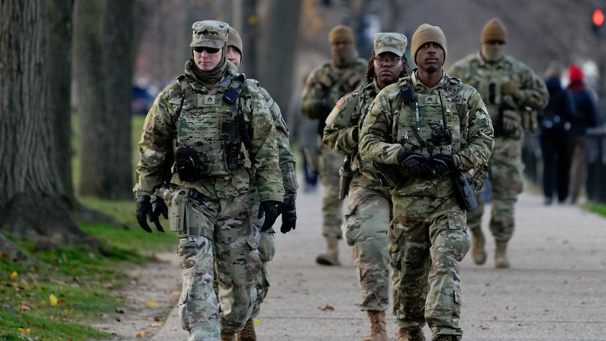 Trump sieht ausufernde Gewalt: Supreme Court blockiert Nationalgarden-Einsatz in Chicago