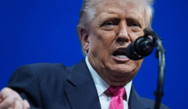 Trump ‘Golden Visa’ Program Allows Wealthy Immigrants to Buy US Residency