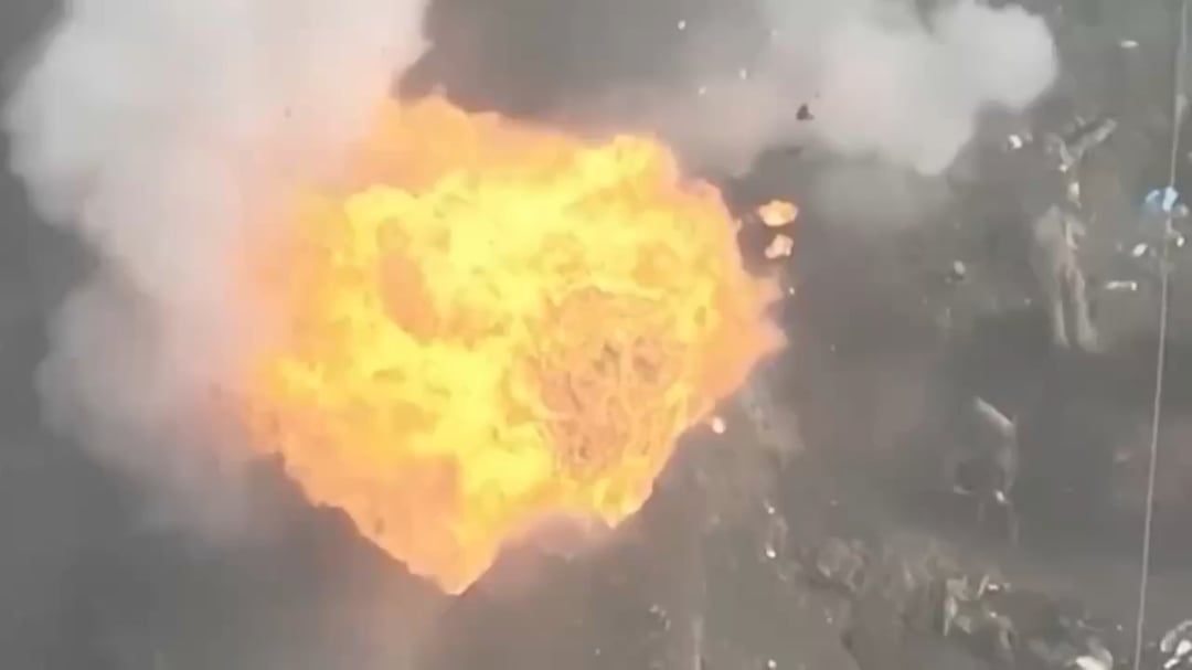 Ukrainian FPV drones eliminate Russian Troops in the Pokrovsky direction. (NSFW/NSFL)