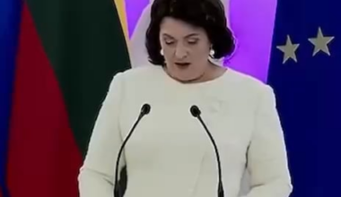 Žadėti lengva. Viską ką jie daro, puikiai jie supranta.