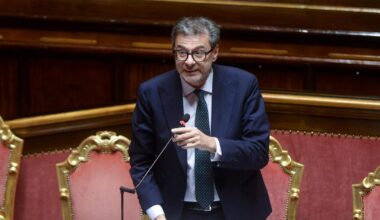 "Presumibilmente la legge di bilancio sarà votata il 29 o 30 dicembre, vediamo i giorni, non c'è alcun ritardo"