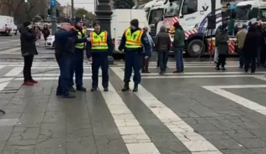 ST22 Laci bejelentkezése: Ez nem csak a kamionosokról, hanem a magyar emberekről szól. Az emberek egyre inkább elkezdik elveszíteni a türelmüket. Ez csak a kezdet volt. (napokban jön videó a témáról)