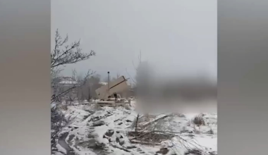 Compilation of Ukrainian NASAMS attacking Russian air targets with AIM-120 AMRAAMs.