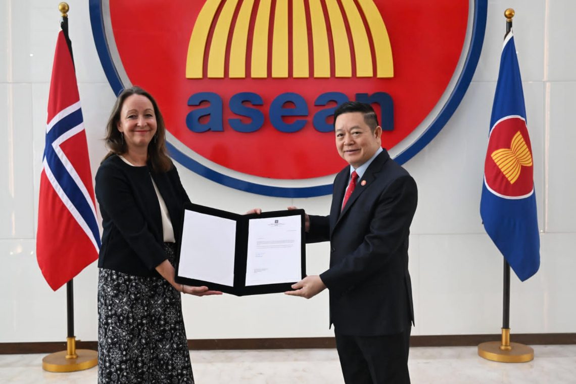 Norway’s new ambassador to ASEAN presents credentials in Jakarta