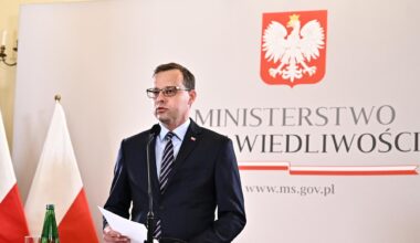 Court cancels European Arrest Warrant for Polish opposition politician, citing government rights violations